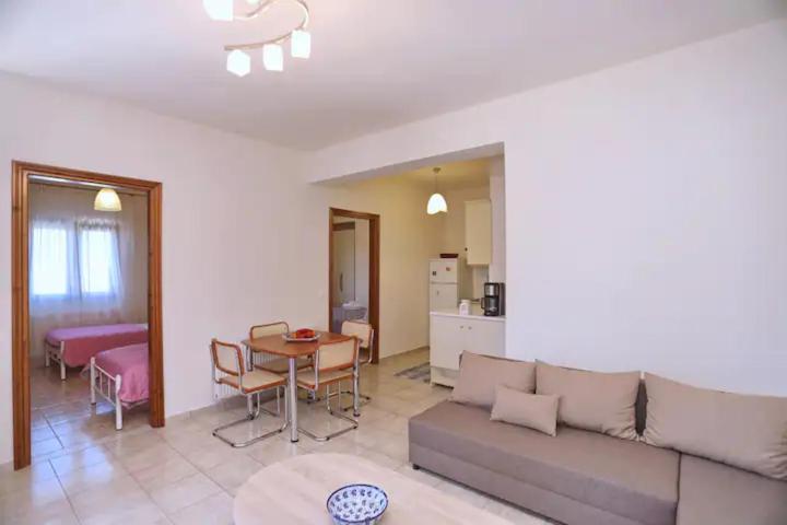 Skopelos Chara'S Lux Apartment Eksteriør bilde